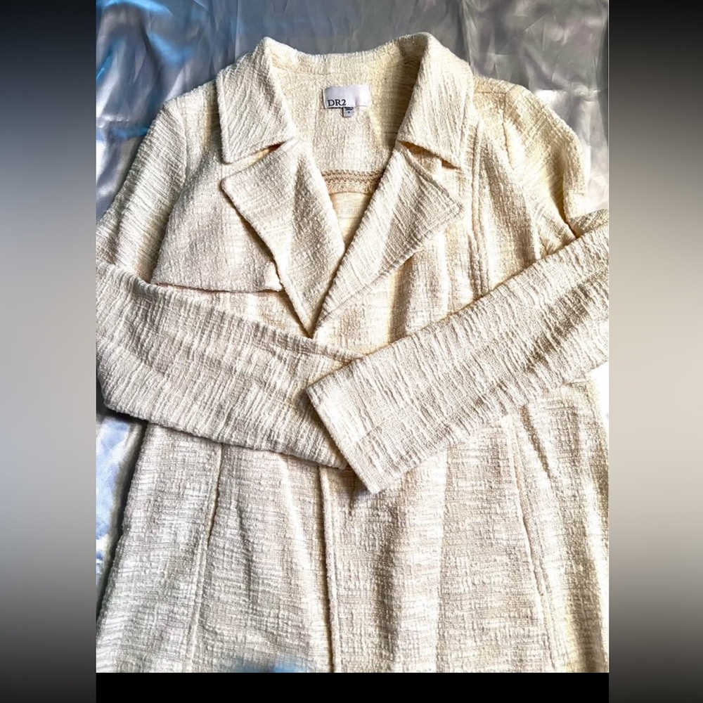 DR2 CREAM Women's Blazer Size Small with Pockets and Tassel Trim Pockets & Hood